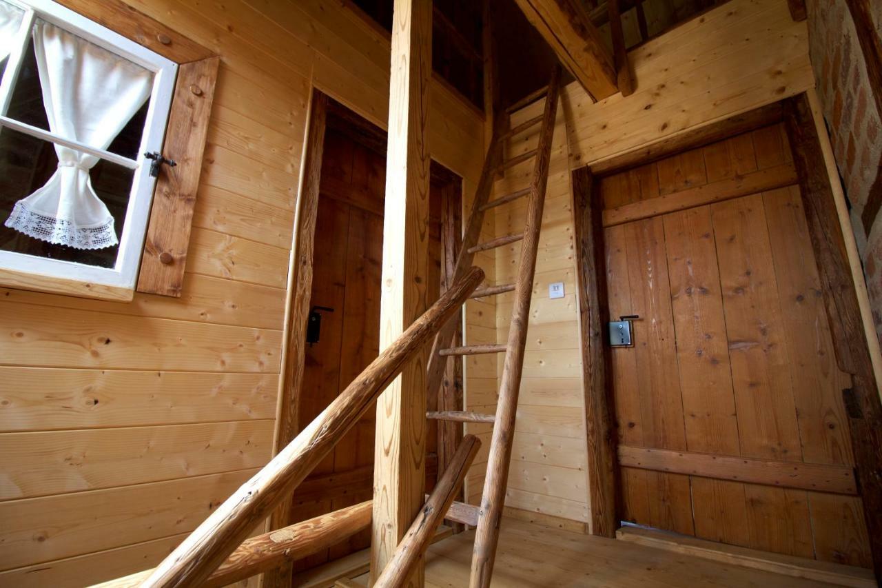 Ferienhaus Anno Dazumal, Wie Zu Opa'S Zeiten Klingenthal Esterno foto