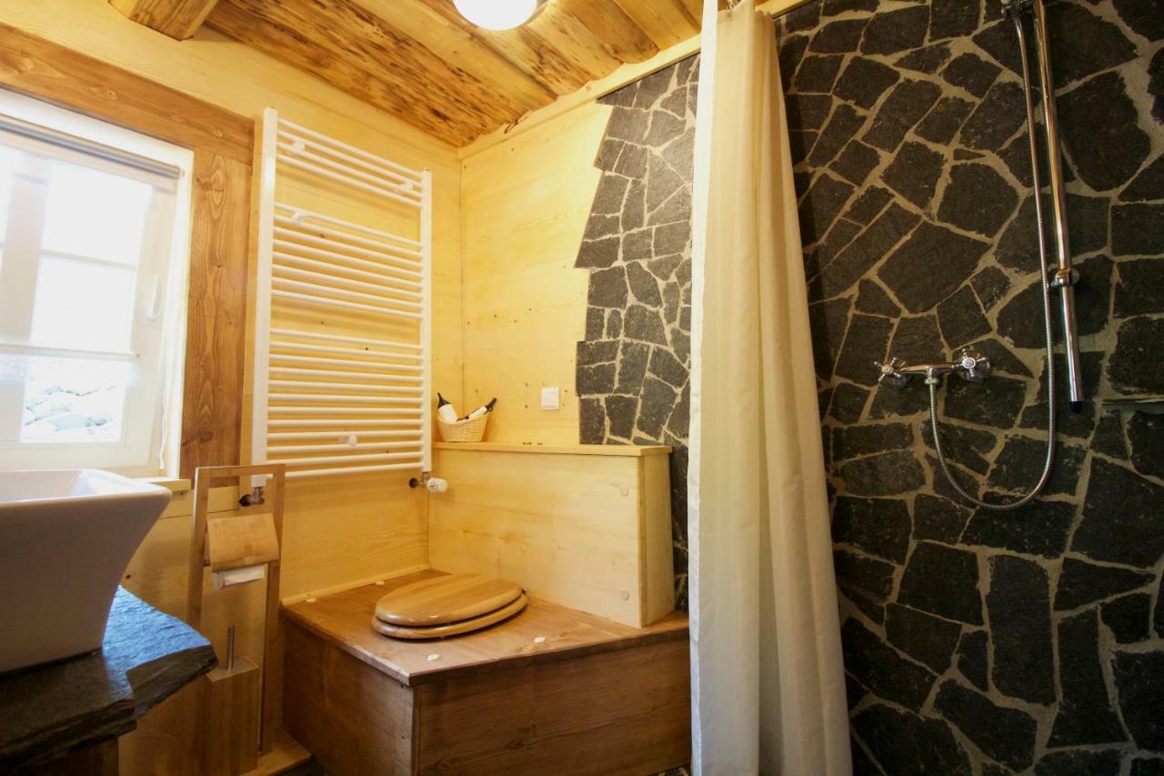 Ferienhaus Anno Dazumal, Wie Zu Opa'S Zeiten Klingenthal Esterno foto