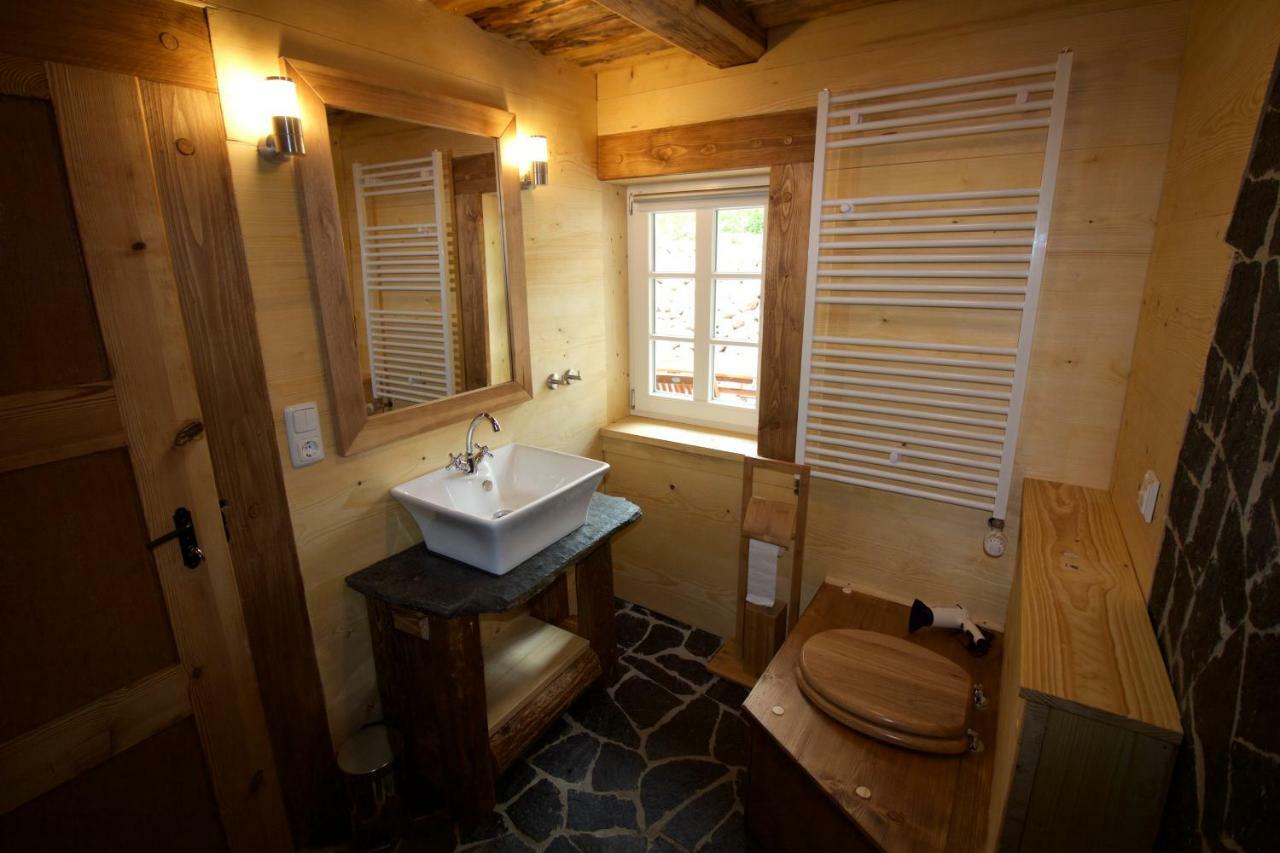 Ferienhaus Anno Dazumal, Wie Zu Opa'S Zeiten Klingenthal Esterno foto