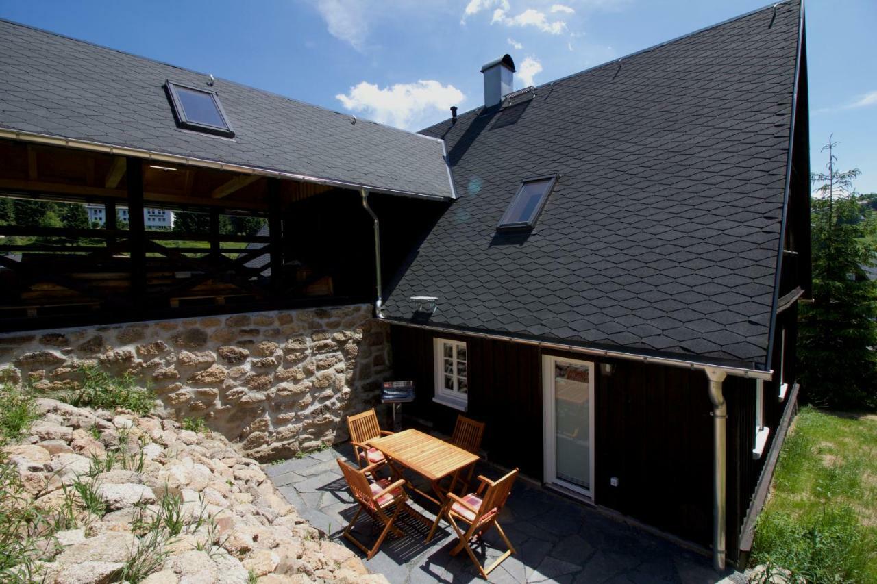 Ferienhaus Anno Dazumal, Wie Zu Opa'S Zeiten Klingenthal Esterno foto