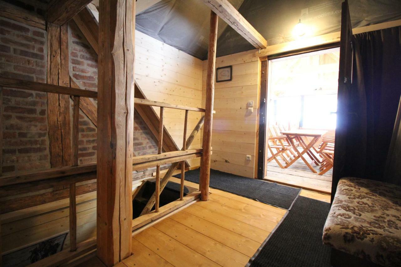 Ferienhaus Anno Dazumal, Wie Zu Opa'S Zeiten Klingenthal Esterno foto